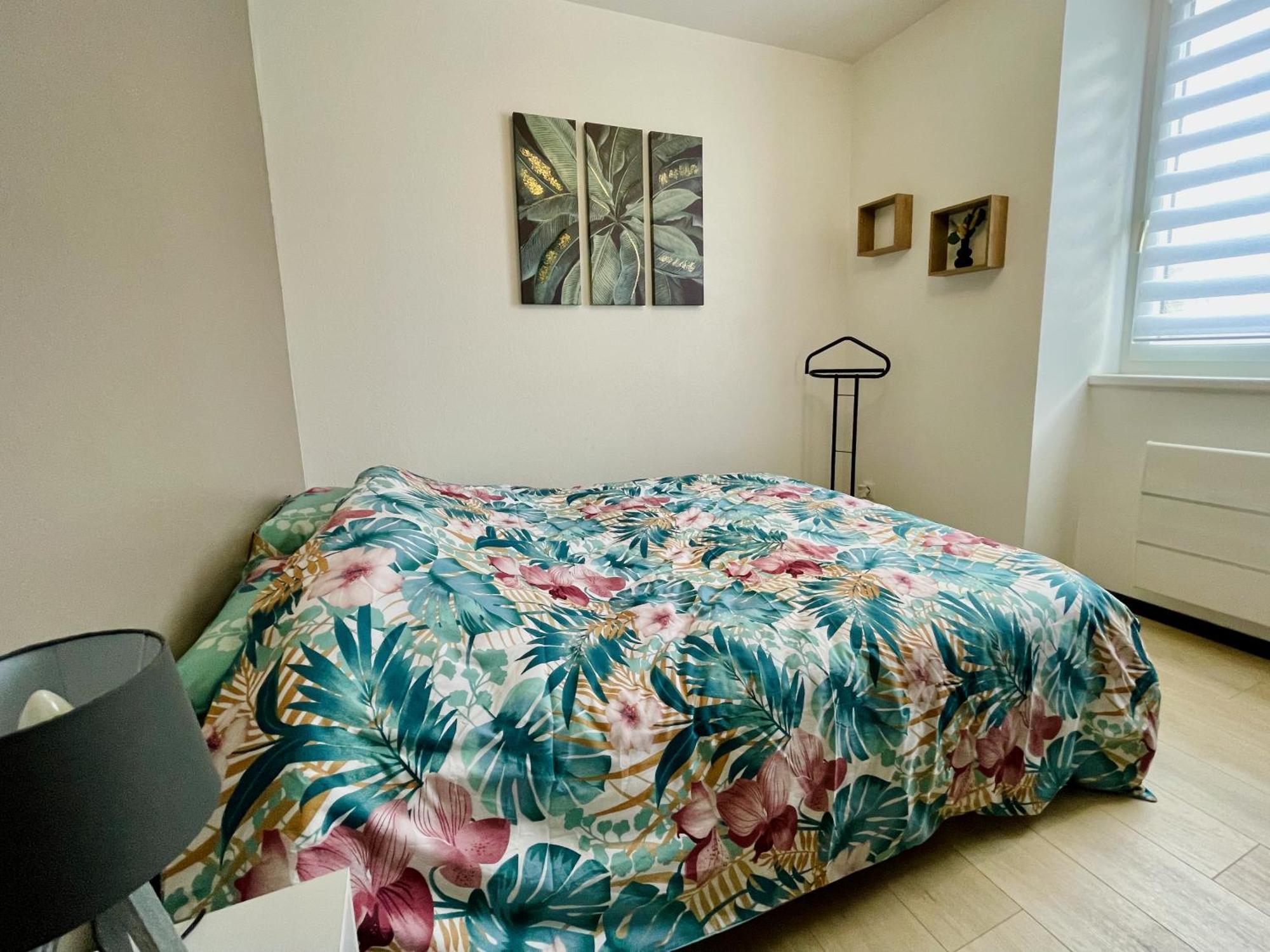 Joli Appartement Avec Parking Монбельяр Экстерьер фото